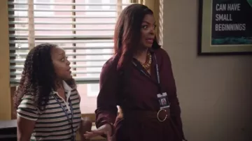 Zara Leather Belt with Piercing Buckle worn by Ava Coleman (Janelle James) as seen in Abbott Elementary (S04E02)