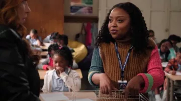 Yanyan Women's Blue Tweedle Colorblock Rib Funnel Neck Sweater worn by Janine Teagues (Quinta Brunson) as seen in Abbott Elementary (S04E03)