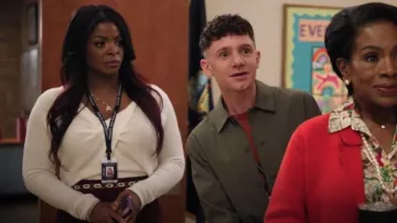 Splendid Leah Twist Front Sweater worn by Ava Coleman (Janelle James) as seen in Abbott Elementary (S04E03)