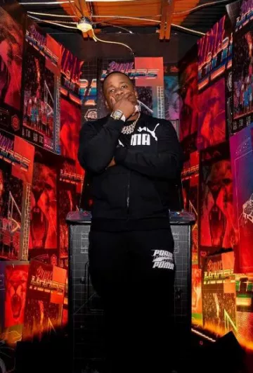 Puma Black Rebel Bold Sweatpants worn by Yo Gotti on the Instagram account @yogotti1_fans