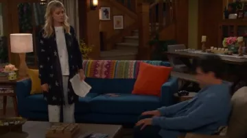 Chaser Eve Star Struck Sweater worn by Gemma Johnson (Beth Behrs) as seen in The Neighborhood (S07E02)