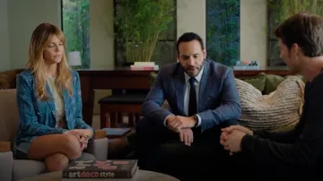 L'Agence Wayne Denim Blazer worn by Morgan Gillory (Kaitlin Olson) as seen in High Potential (S01E06)