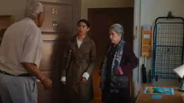 Vintage Coach Prairie Purple worn by Madeline Matlock (Kathy Bates) as seen in Matlock (S01E02)