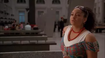 Outfits of The Cheetah Girls 2 Movie: Galleria (Raven-Symoné) wears Pattern Printed Top
