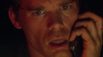 High Tech from Dexter TV Series: Dexter Morgan (Michael C. Hall) uses Motorola mobile phone in season 2, episode 5