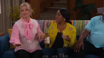 Reiss Ella Tieneck Pleated Blouse worn by Gemma Johnson (Beth Behrs) as seen in The Neighborhood (S07E03)