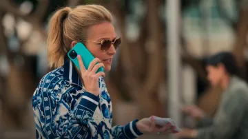 Gafas de sol Miu Miu Cat-Eye Gradient usadas por Lorna Crane (Becki Newton) como se ve en The Lincoln Lawyer (T03E03)