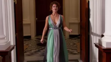 Evelyn Powell (Rebecca Wisocky) Halston Heritage Robe en Sournois Servantes