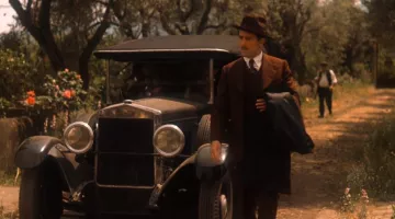 Fiat 503 old car used by Vito Corleone (Robert De Niro) as seen in The Godfather: Part II