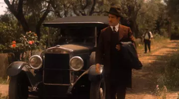 Fiat 503 old car used by Vito Corleone (Robert De Niro) as seen in The Godfather: Part II