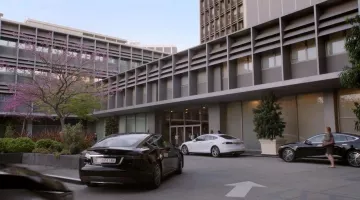 The Tesla Model S in Extant