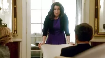 Mellie Grant (Bellamy Young) Michael Kors se viste en scandal S4E22