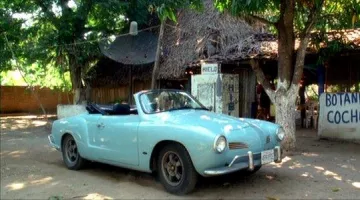 Uma Thurman's Volkswagen Karmann in Kill Bill Volume 2
