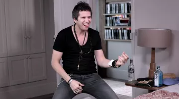 La cadena de pantalones de Guillaume Canet en el Rock'n Roll