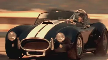 Shelby Cobra 427 driven by Fouchet (Tchéky Karyo) as seen in Bad Boys