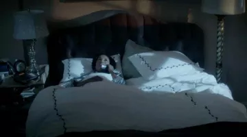 The bed linen West Elm Oliva Pope (Kerry Washington) in Scandal