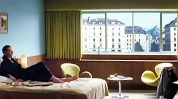 El sillón amarillo en la habitación de Magneto (Mickael Fasbender) en X Men The Beginning