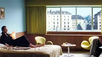 El sillón amarillo en la habitación de Magneto (Mickael Fasbender) en X Men The Beginning