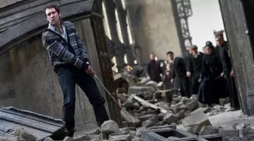 El chaleco de Neville Londubat (Matthew Lewis) en Harry Potter y las Reliquias de la Muerte Parte 2