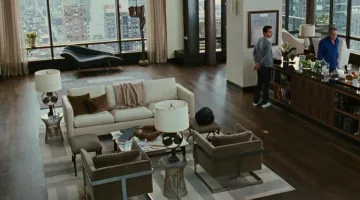 La mesa auxiliar de Gordon Gekko (Michael Douglas) en Wall Street: El dinero nunca duerme