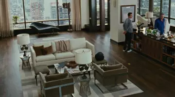 La mesa auxiliar de Gordon Gekko (Michael Douglas) en Wall Street: El dinero nunca duerme