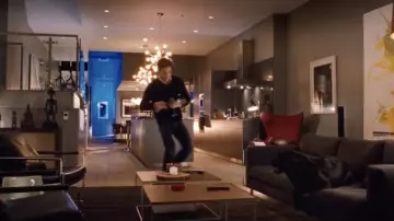 The red Egg Chair in FDR Foster's (Chris Pine) apartment in the movie Target