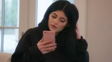 The hull telephone of Kylie Jenner in Keeping up with the Kardashians