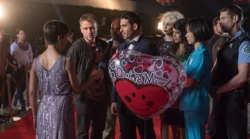 Le ballon en forme de coeur "Te Quiero Mucho" dans Sense8