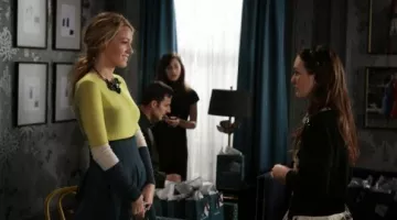 Mini Jupe porté par Serena Van Der Woodsen (Blake Lively) dans Gossip Girl Saison 6 Episode 7