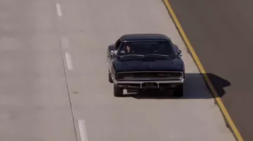 1968 Dodge charger dans Michael Ealy dans Le Gars Parfait