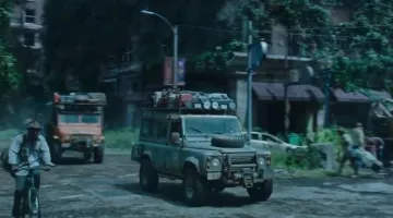 Le Land Rover Defender à l'Aube de la Planète des Singes