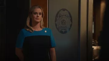 Hobbs London Katya Vestido usado por Abigail Baker (Abigail Hawk) como se ve en Blue Bloods (T14E12)