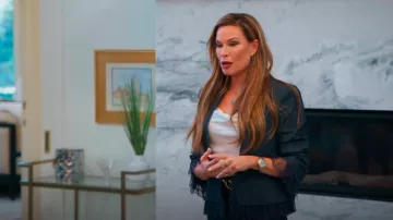 Cinq A Sept Roxie Denim Lace Blazer usado por Britani Bateman como se ve en The Real Housewives of Salt Lake City (S05E07)
