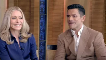 Ralph Lauren Kent Hand-Tailored Wool Gabardine Suit worn by Mark Consuelos as seen in LIVE with Kelly and Mark on  November 4, 2024