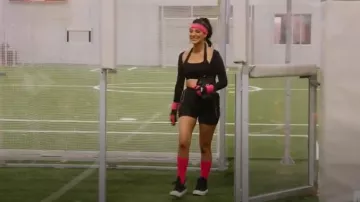 Chaussures de sport Converse portées par Jessel Taank comme on le voit dans The Real Housewives of New York City (S15E07)