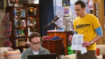 Wardrobe from The Big Bang Theory: Sheldon Cooper (Jim Parsons) wears Yellow Vintage Train T-Shirt in season 8, episode 18