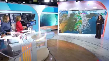 Pantalon de plongée Veronica Beard Tindaya porté par Angie Lassman comme on le voit dans Today le 14 novembre 2024