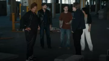 Pantalon de survêtement Y-3 porté par Robyn McCall (Queen Latifah) comme on le voit dans The Equalizer (S05E04)