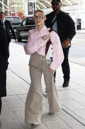 Gucci Oversized Hexagon Sunglasses worn by Ariana Grande at Sydney Airport on November 6, 2024