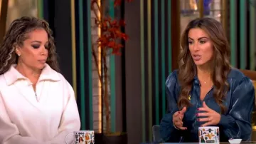 Cinq a Sept Lilly Vestido camisero de manga larga usado por Alyssa Farah como se vio en The View el 19 de noviembre de 2024