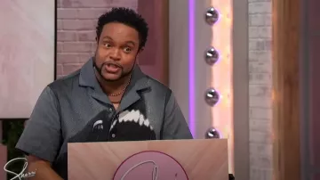 Fashion Nova Rogue Tapestry Shirt worn by Jawn Murray as seen in Sherri on  November 11, 2024