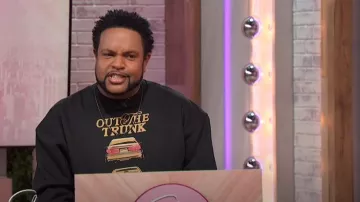 Black Owned Oversized Out The Trunk porté par Jawn Murray comme on le voit à Sherri le 20 novembre 2024