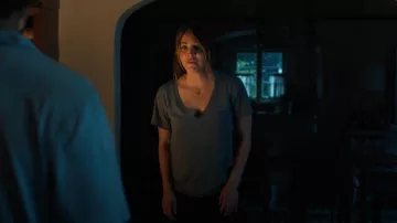 BP. V Neck Short Sleeve Tee T-Shirt Gray Womens worn by Ava Bartlett (Kaley Cuoco) as seen in Based on a True Story (S02E07)