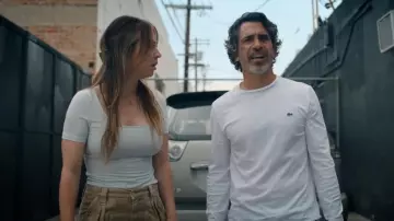 L'Agence Alva Top worn by Ava Bartlett (Kaley Cuoco) as seen in Based on a True Story (S02E07)