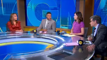Vestido de Ulla Johnson Lelou en Tierra usado por Lori Bergamotto como se vio en Good Morning America el 22 de noviembre de 2024