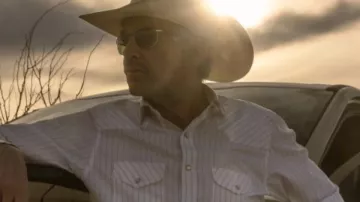 Vestuario de la serie de televisión Landman: Billy Bob Thornton usa una camisa blanca de vaquero a rayas para interpretar a Tommy Norris en la temporada 1, episodio 1