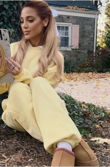 Ugg Tazz Slippers worn by Gabi DeMartino on her Instagram Post on November 20, 2024