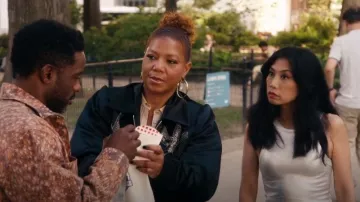 Ba & Sh Shadey Top usado por Melody 'Mel' Bayani (Liza Lapira) como se ve en The Equalizer (T05E05)