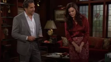 Reiss Flo Lace Pencil Skirt worn by  Katie Logan(Heather Tom) as seen in The Bold and the Beautiful on November 18, 2024