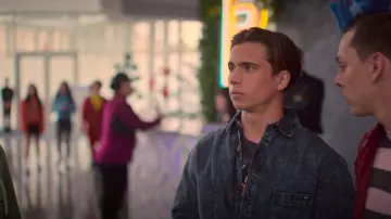 Vans Halloween Glow T-Shirt worn by Robby Keene (Tanner Buchanan) as seen in Cobra Kai (S06E06)